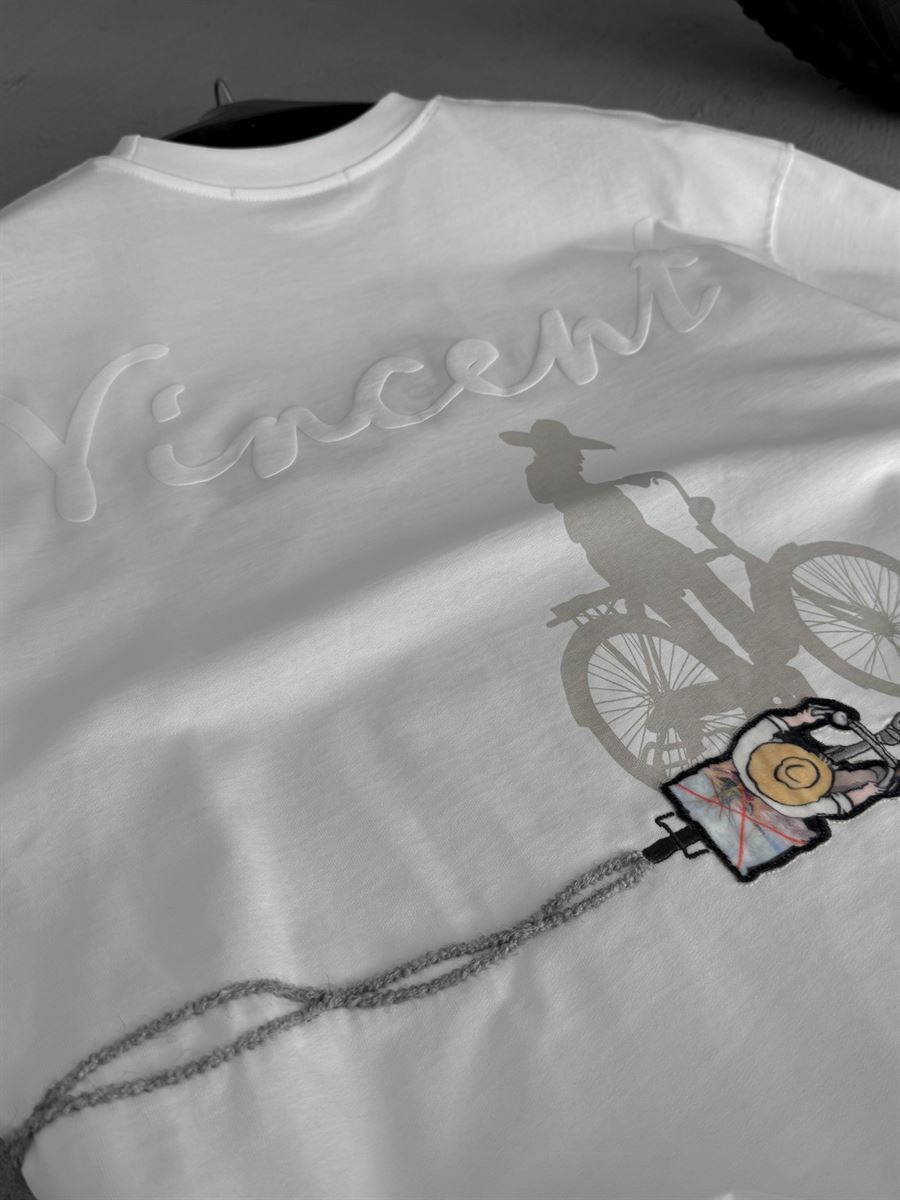 White Vincent Embroidered Oversize T-Shirt SW-5073