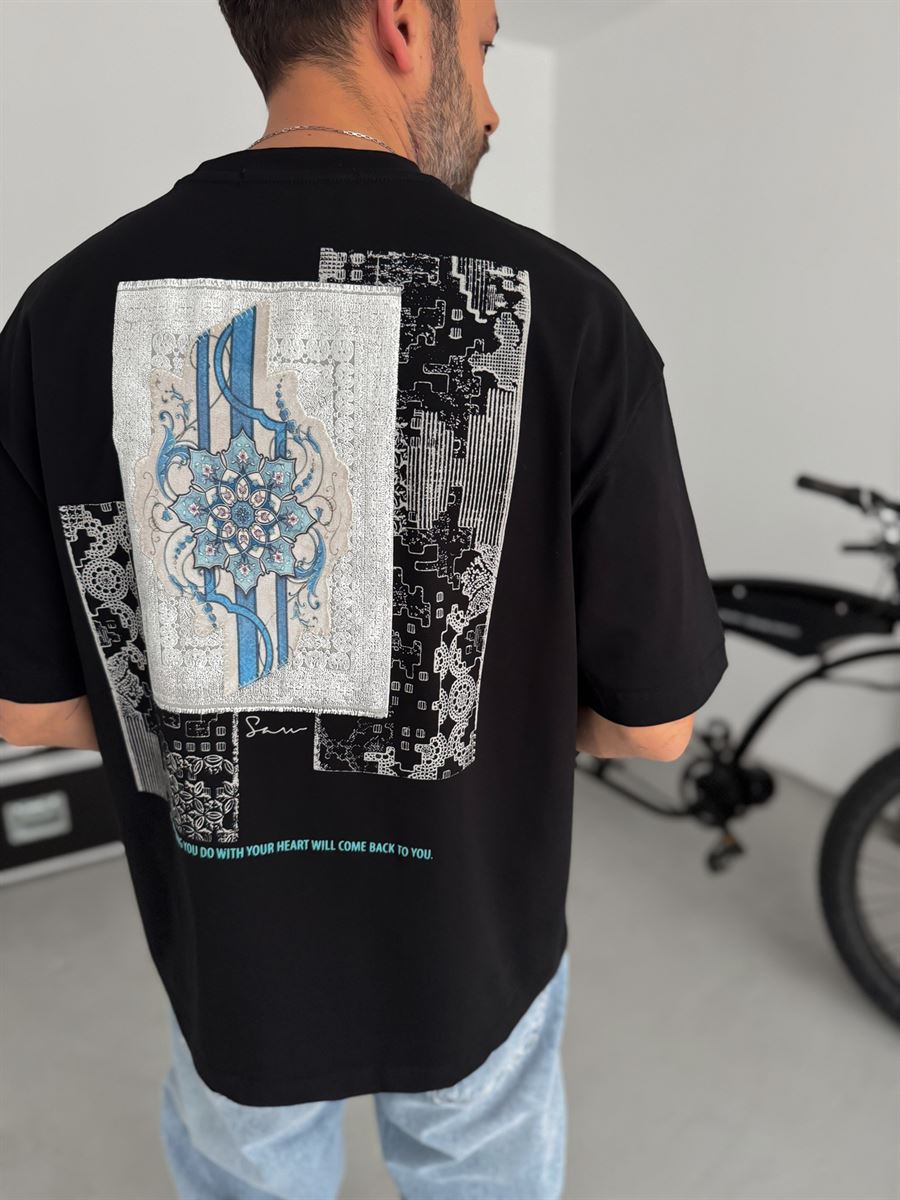Black Oversize T-Shirt with Back Motif Patch SW-5075