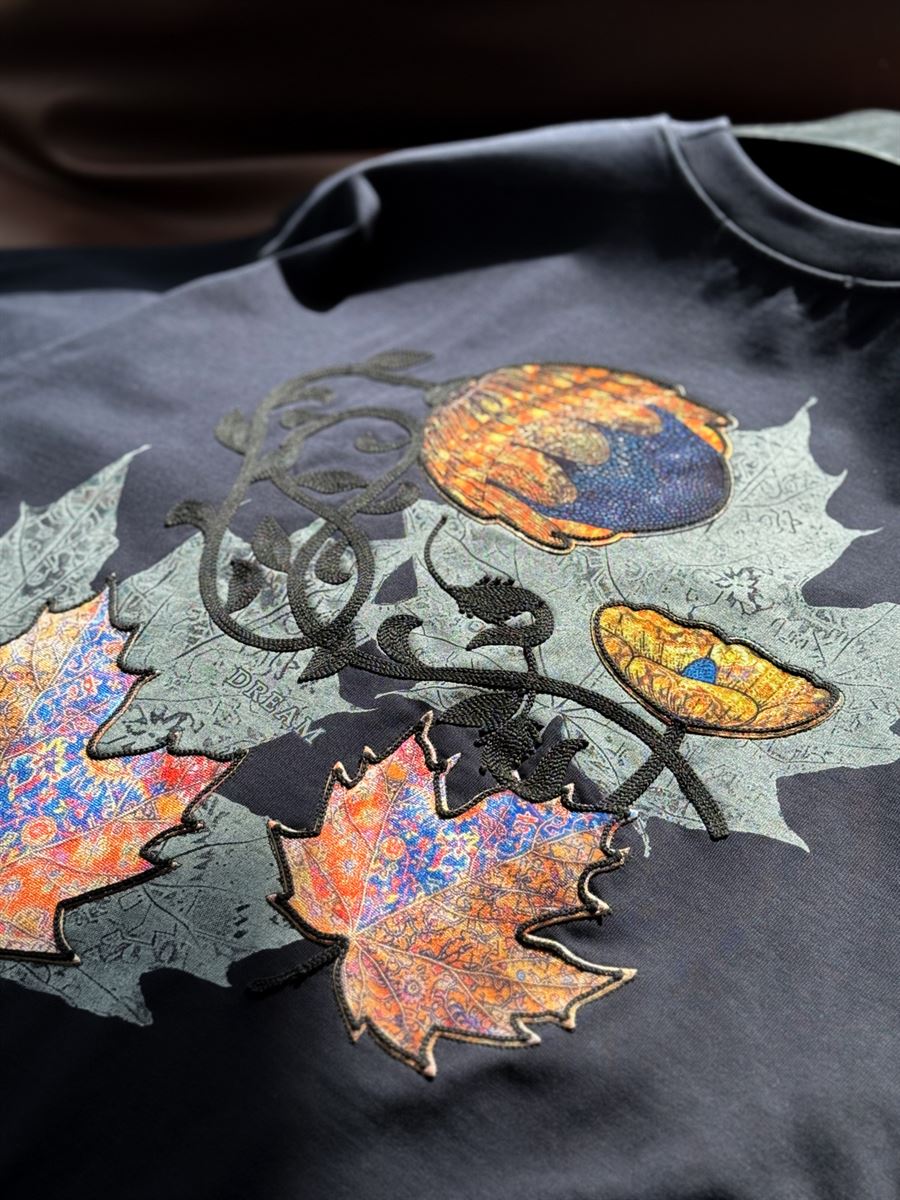Navy Blue Leaf Patch Oversize T-Shirt SW-5118