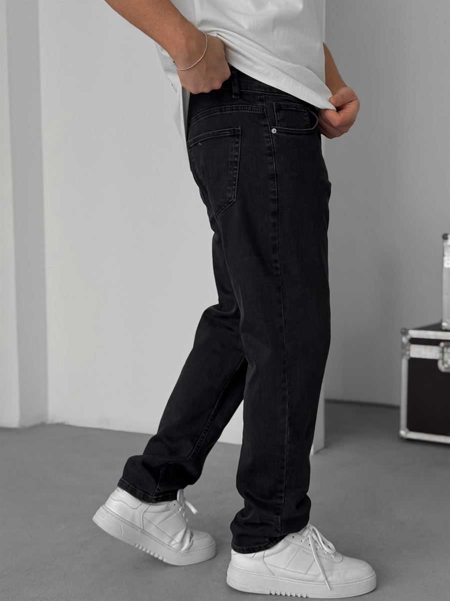 Black Washed Regular Fit Jeans KE-818