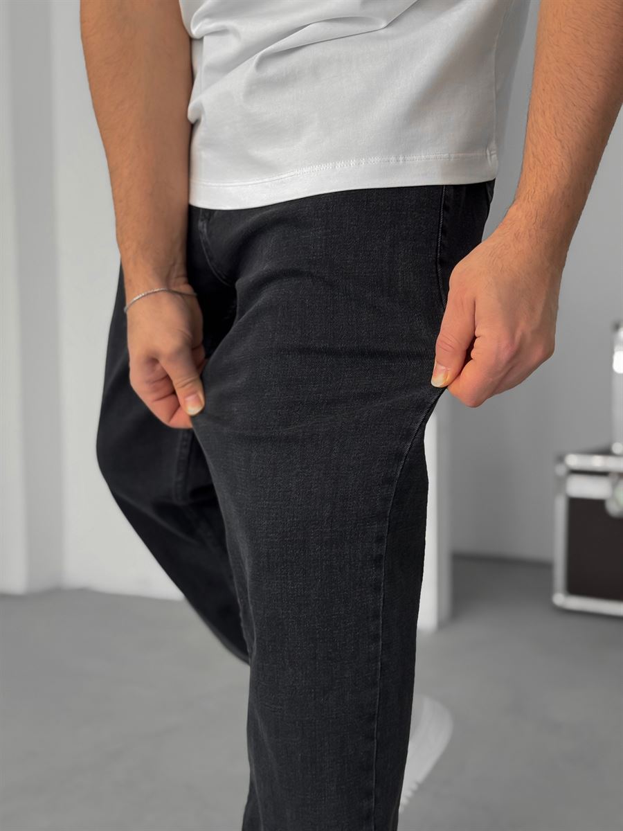 Black Washed Regular Fit Jeans KE-818