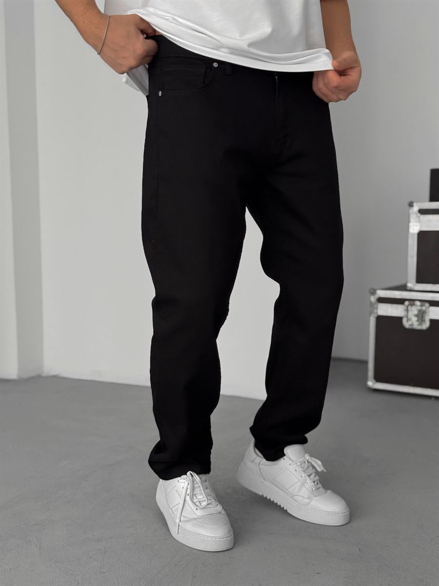 Black Basic Regular Fit Jeans KE-1062