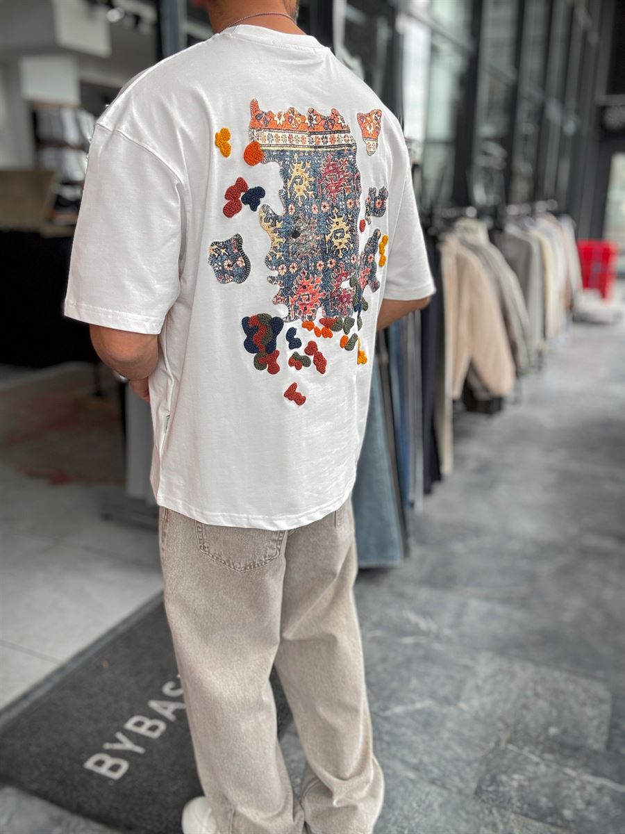 White Authentic Embroidered Oversize T-Shirt SW-5079