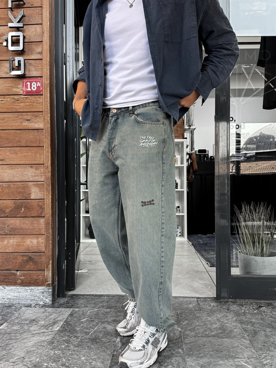 Light Blue Washed Baggy Jeans with Embroidered Pockets C-6379