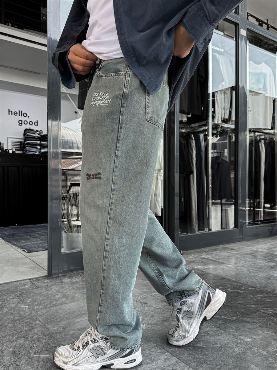 Light Blue Washed Baggy Jeans with Embroidered Pockets C-6379