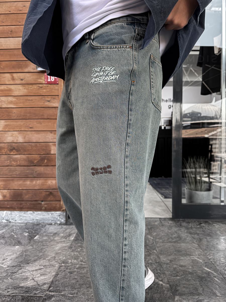 Light Blue Washed Baggy Jeans with Embroidered Pockets C-6379