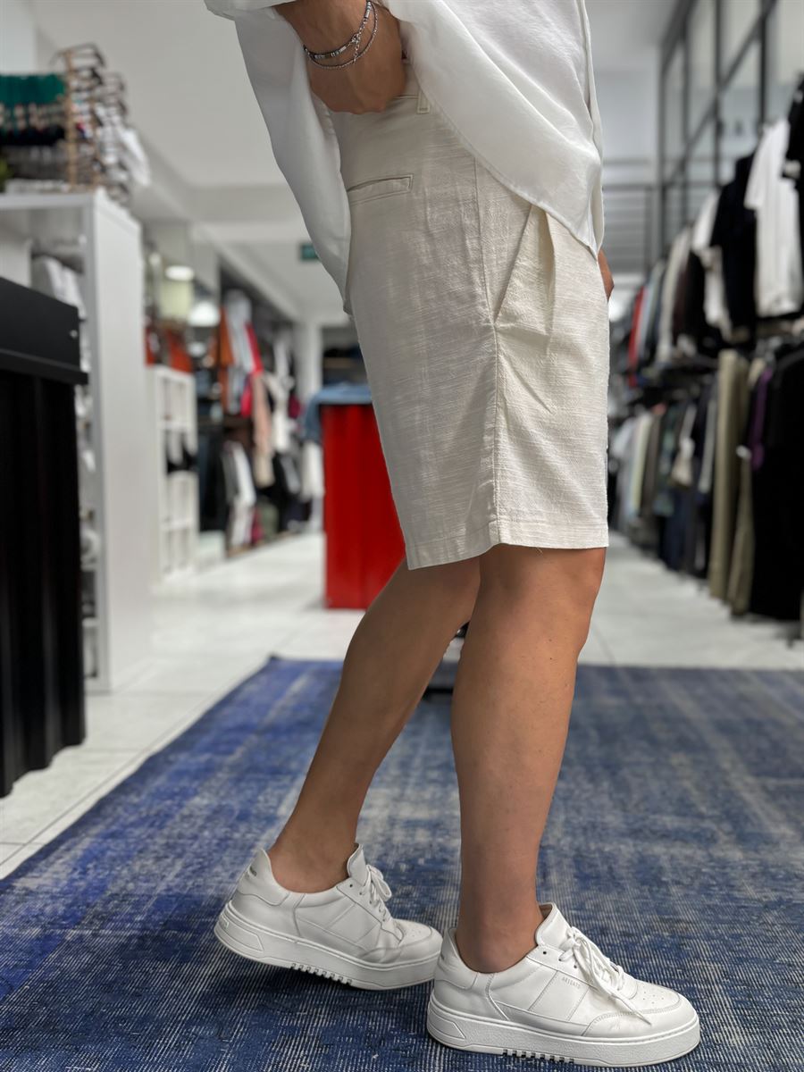 Beige Pleated Linen Textured Shorts C-5231