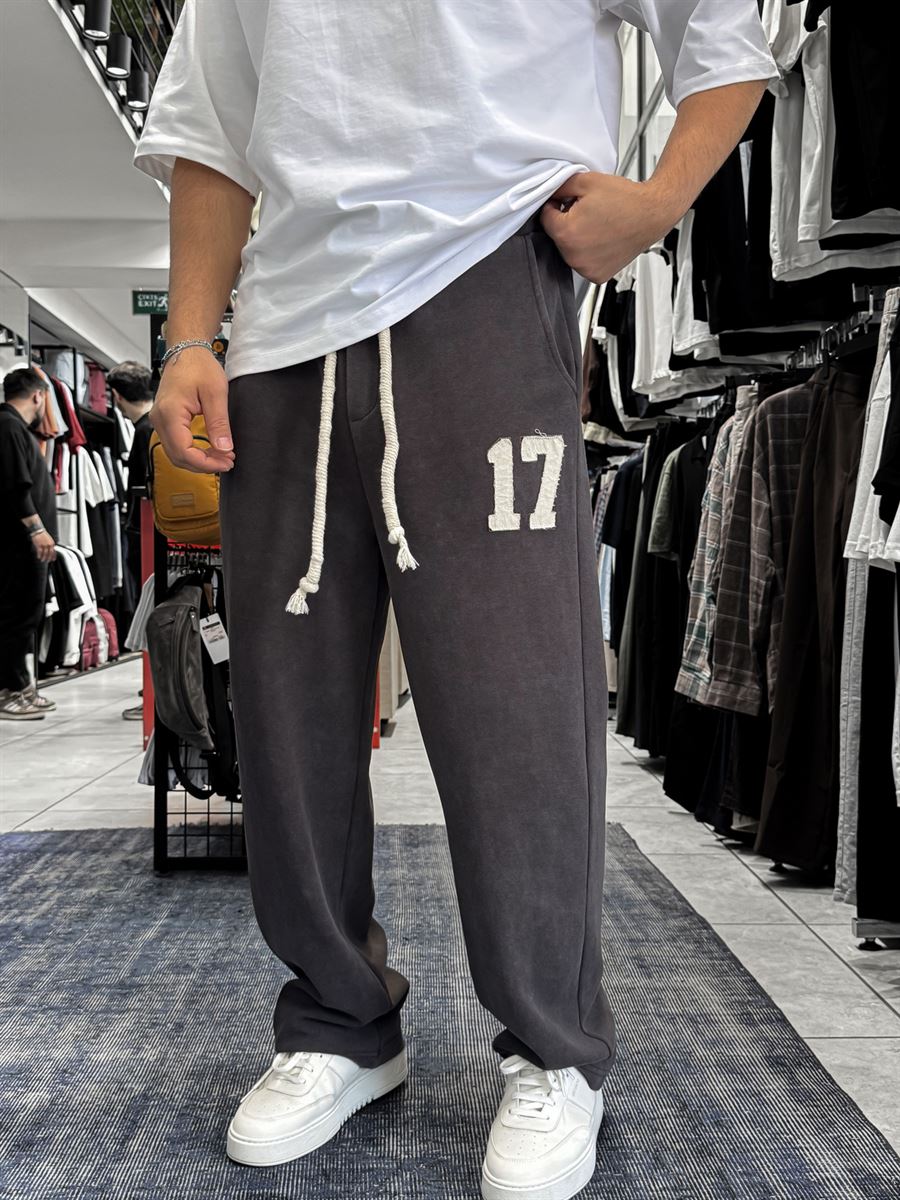 Coffee 17 Embroidered Washed Straight Leg Sweatpants ES-80-50