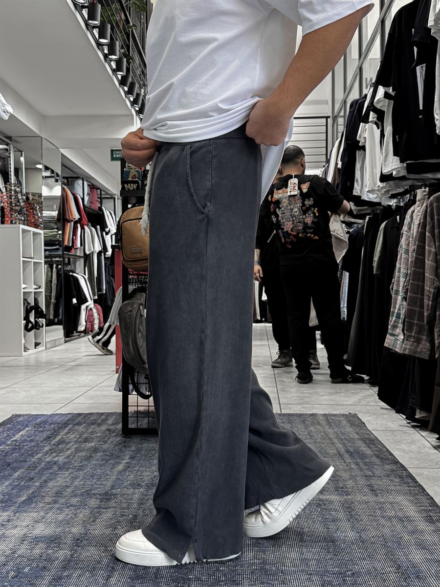 Black Ribbed Sweatpants with Cropped Hem ES-80-12