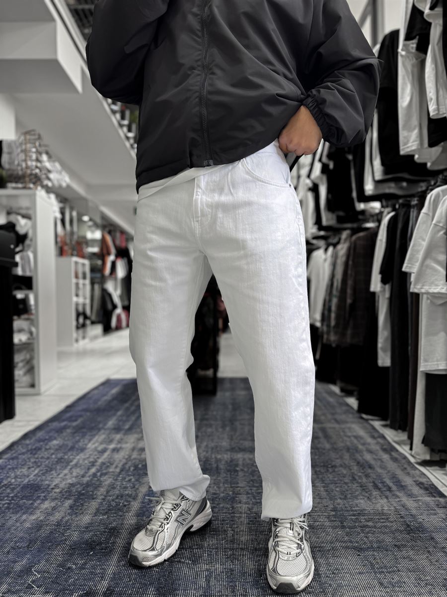 White Basic Baggy Jeans GJ-17156