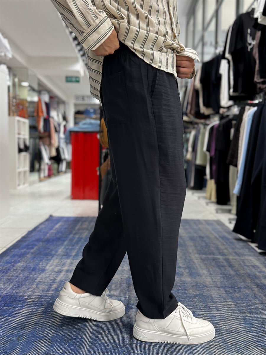 Black Tencel Fabric Slim Loose Fit Trousers JJ-204