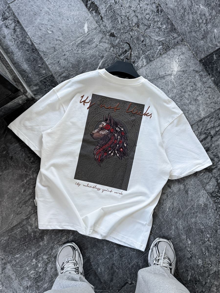 White Wolf Embroidered Oversize T-Shirt SW-5158