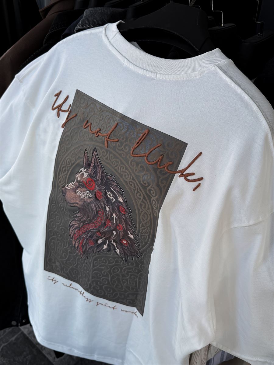 White Wolf Embroidered Oversize T-Shirt SW-5158