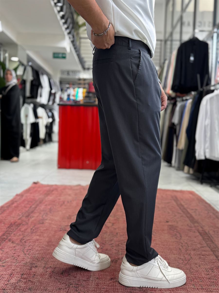 Anthracite Pleated Slim Trousers TW-1002