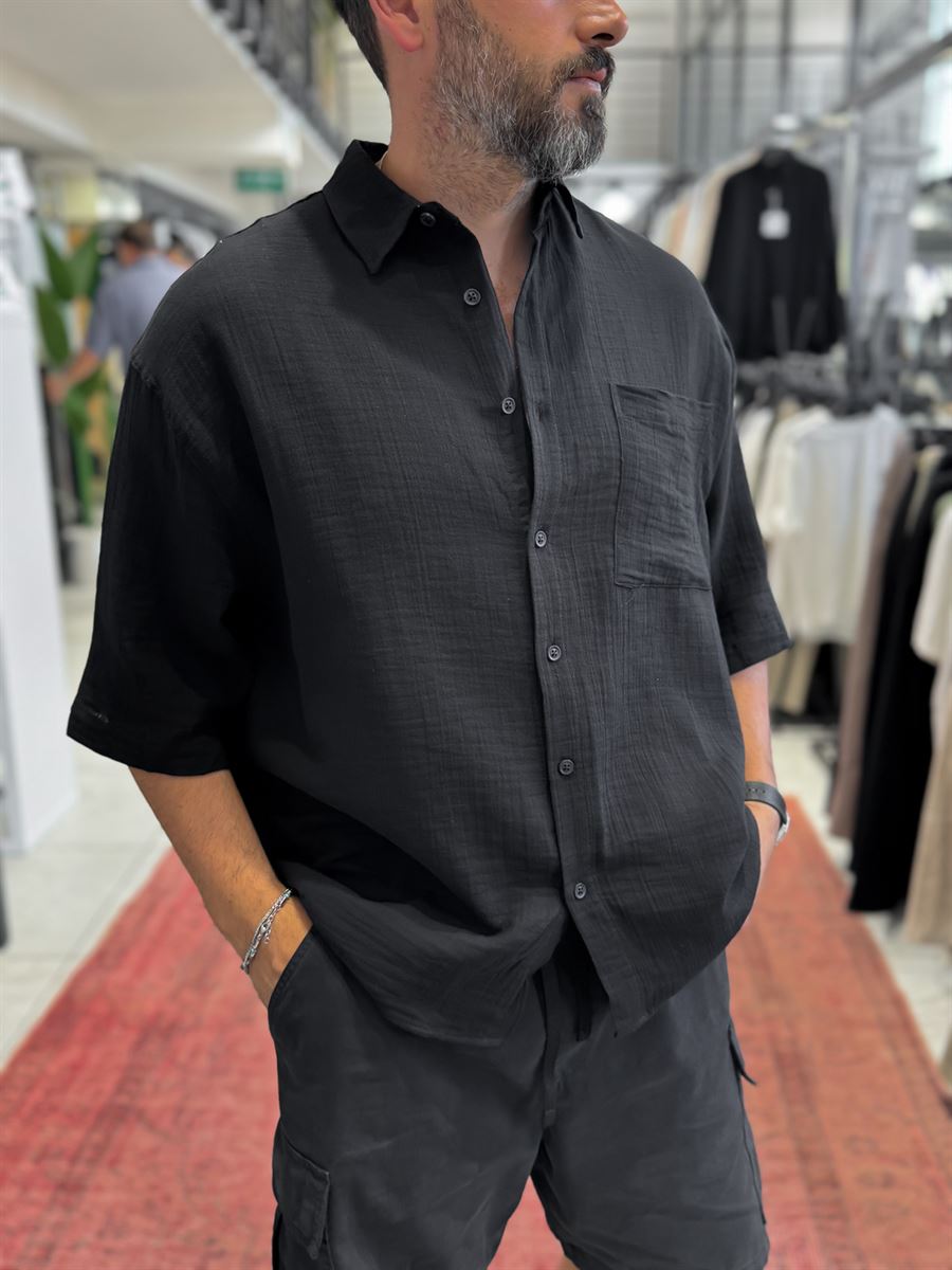 Black Muslin Short-Sleeved Shirt with Pockets TW-1116