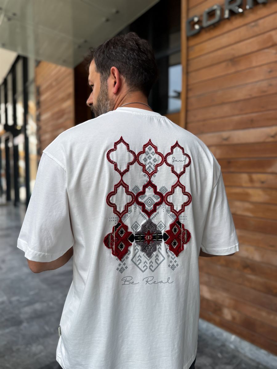 White Be Real Embroidered Oversize T-Shirt SW-5176