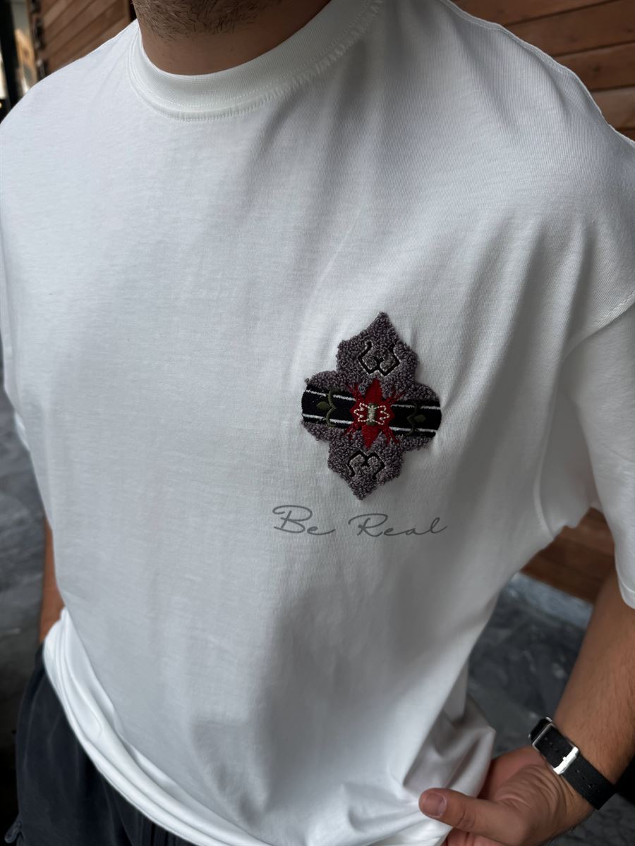 White Be Real Embroidered Oversize T-Shirt SW-5176