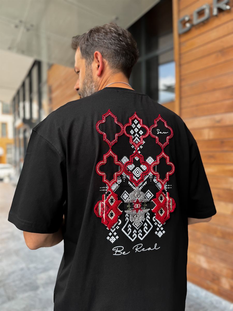 Black Be Real Embroidered Oversize T-Shirt SW-5176