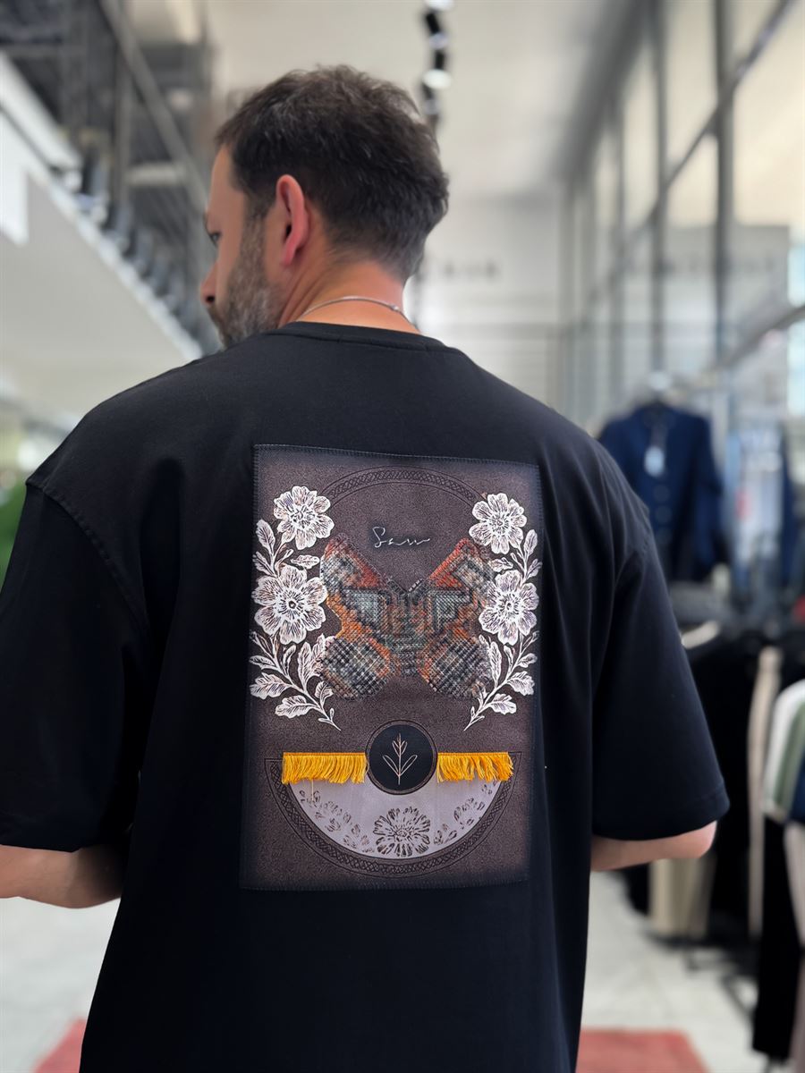 Black Hologram Butterfly Embroidered Oversize T-Shirt SW-5159