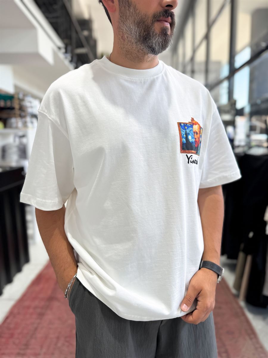 White Daisy Embossed Oversize T-Shirt SW-5184
