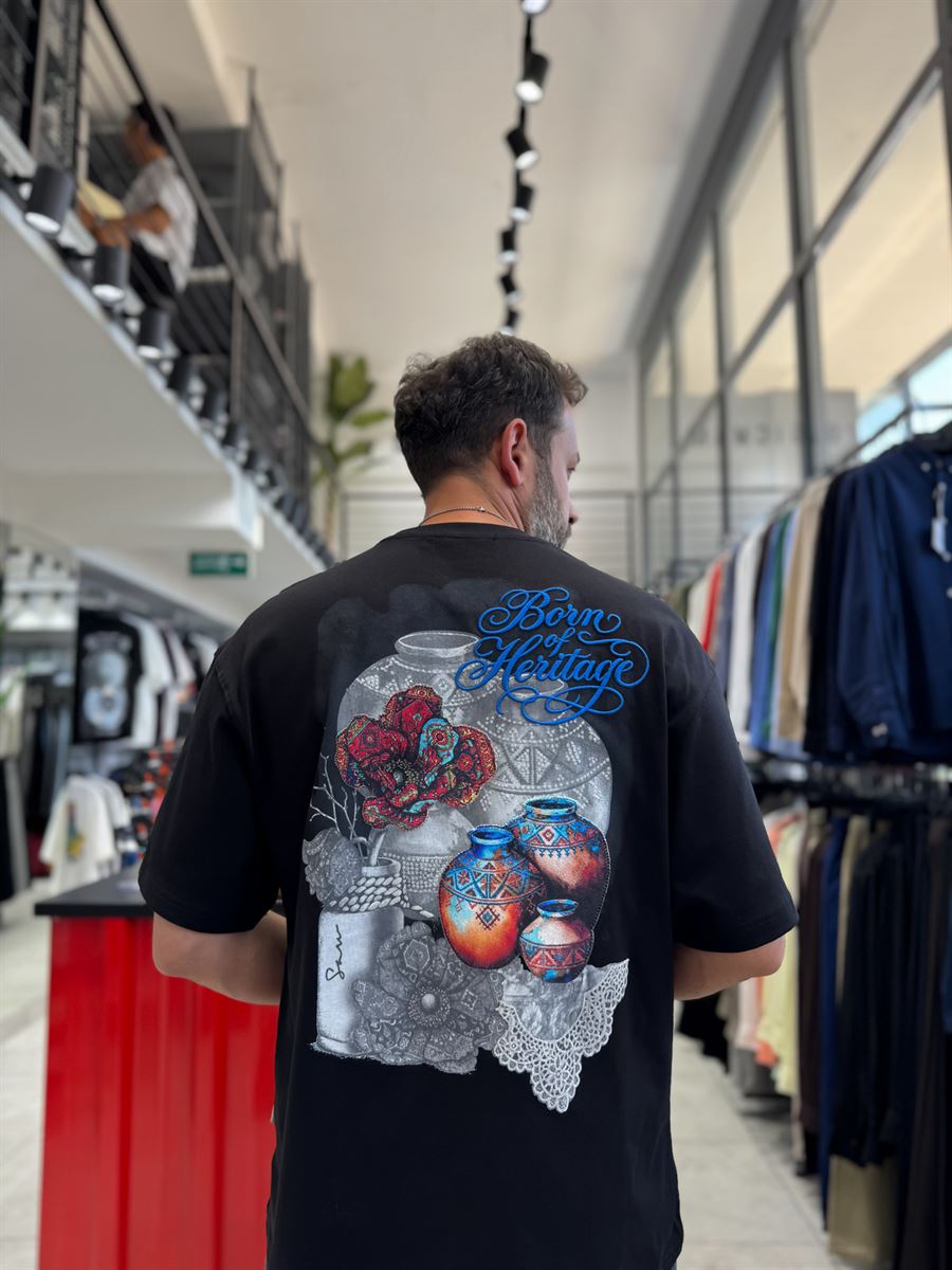 Black Heritage Embroidered Oversize T-Shirt SW-5181