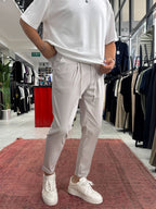 Stone Pleated Carrot Cut Trousers BY-5013