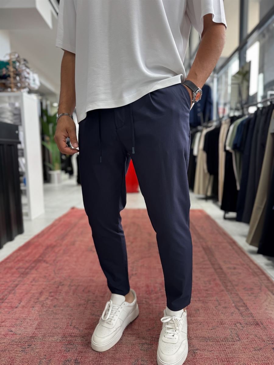Navy Blue Pleated Carrot Cut Trousers BY-5013