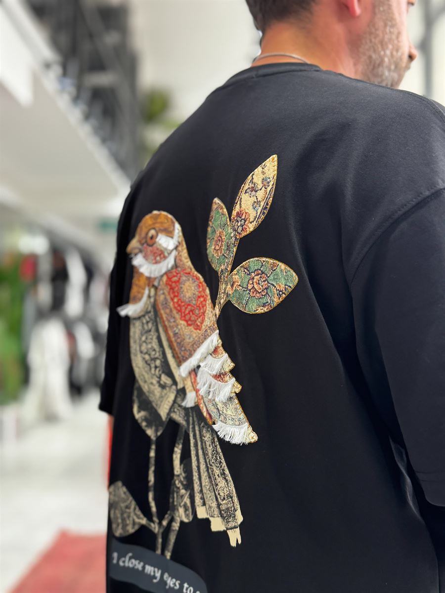 Black Motif Bird Patch Oversize T-Shirt SW-5137