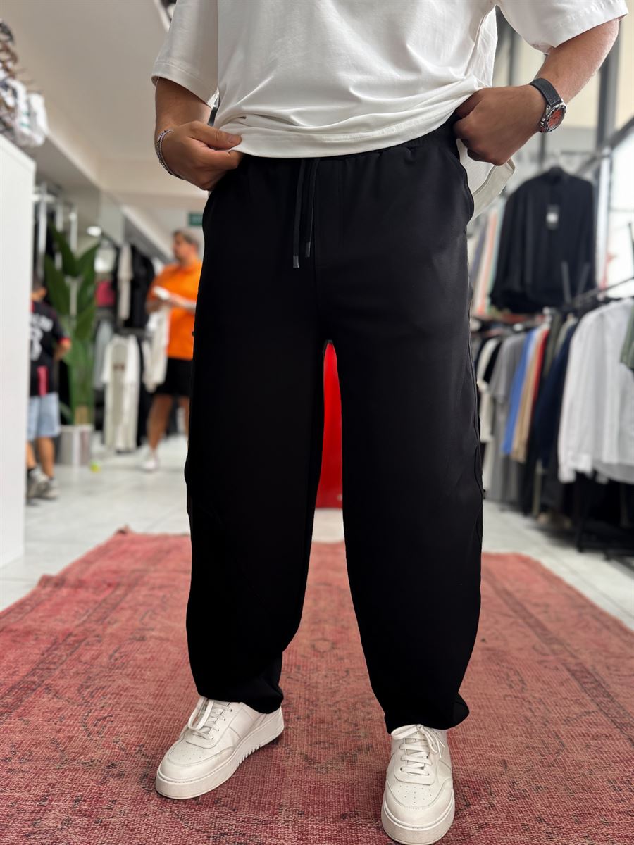 Black Baggy Sweatpants with Knee Detail BLA-738