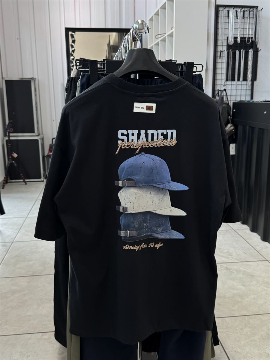 Black Back Hat Print Oversize T-Shirt RES-1127