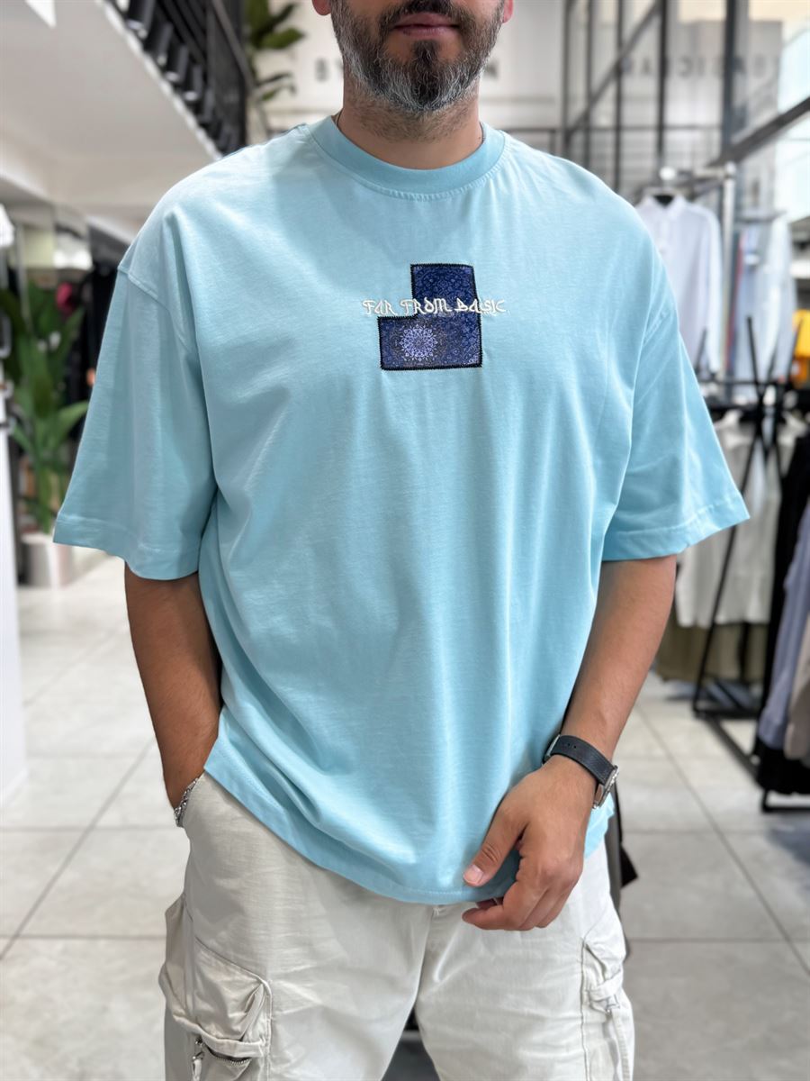 Light Blue Motif Carpet Patch Oversize T-Shirt RES-1117