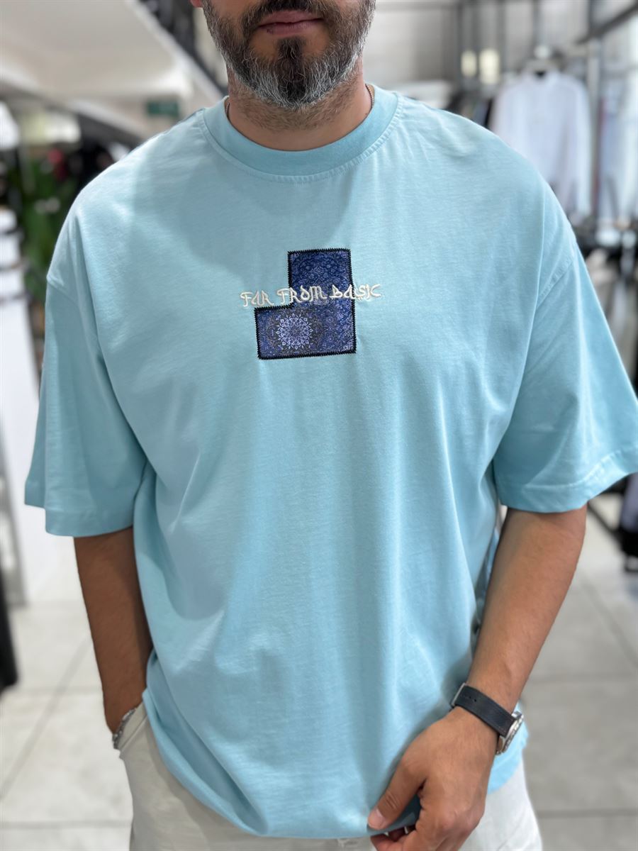 Light Blue Motif Carpet Patch Oversize T-Shirt RES-1117