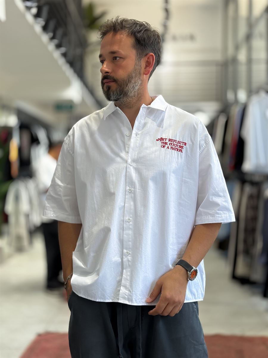 White Culture Embroidered Short-Sleeved Shirt TW-1210