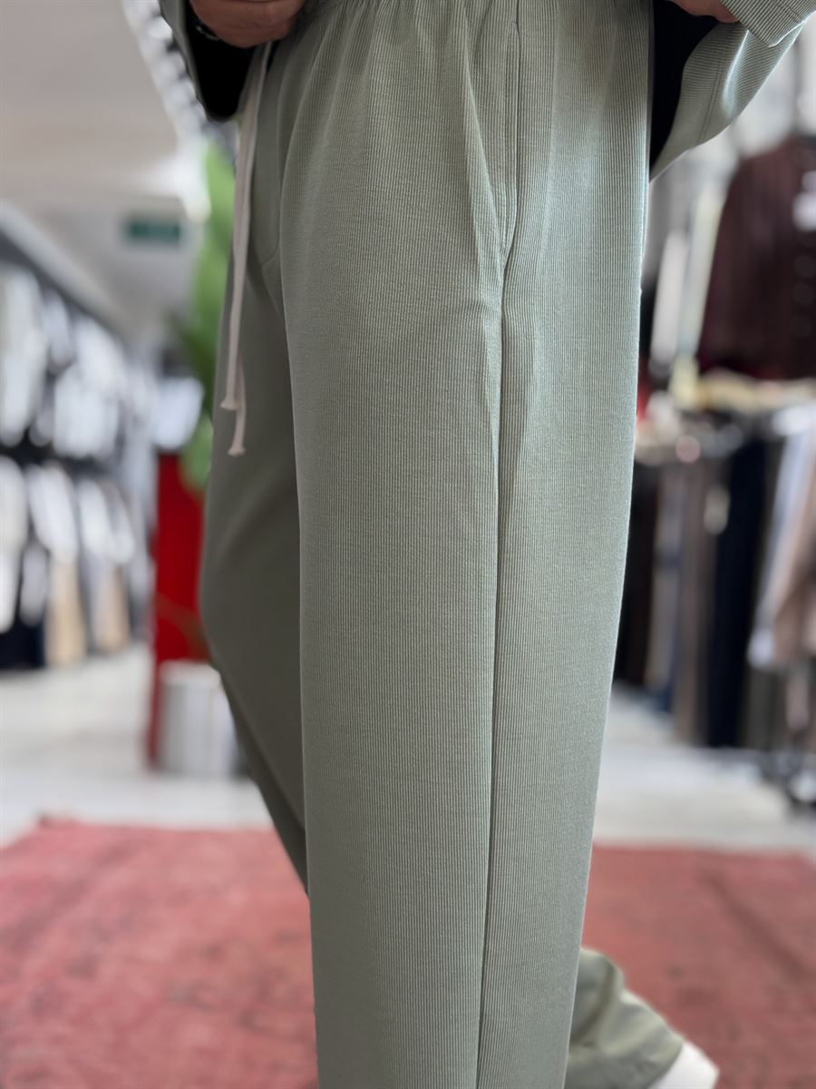Green Corduroy Baggy Pants TW-7065