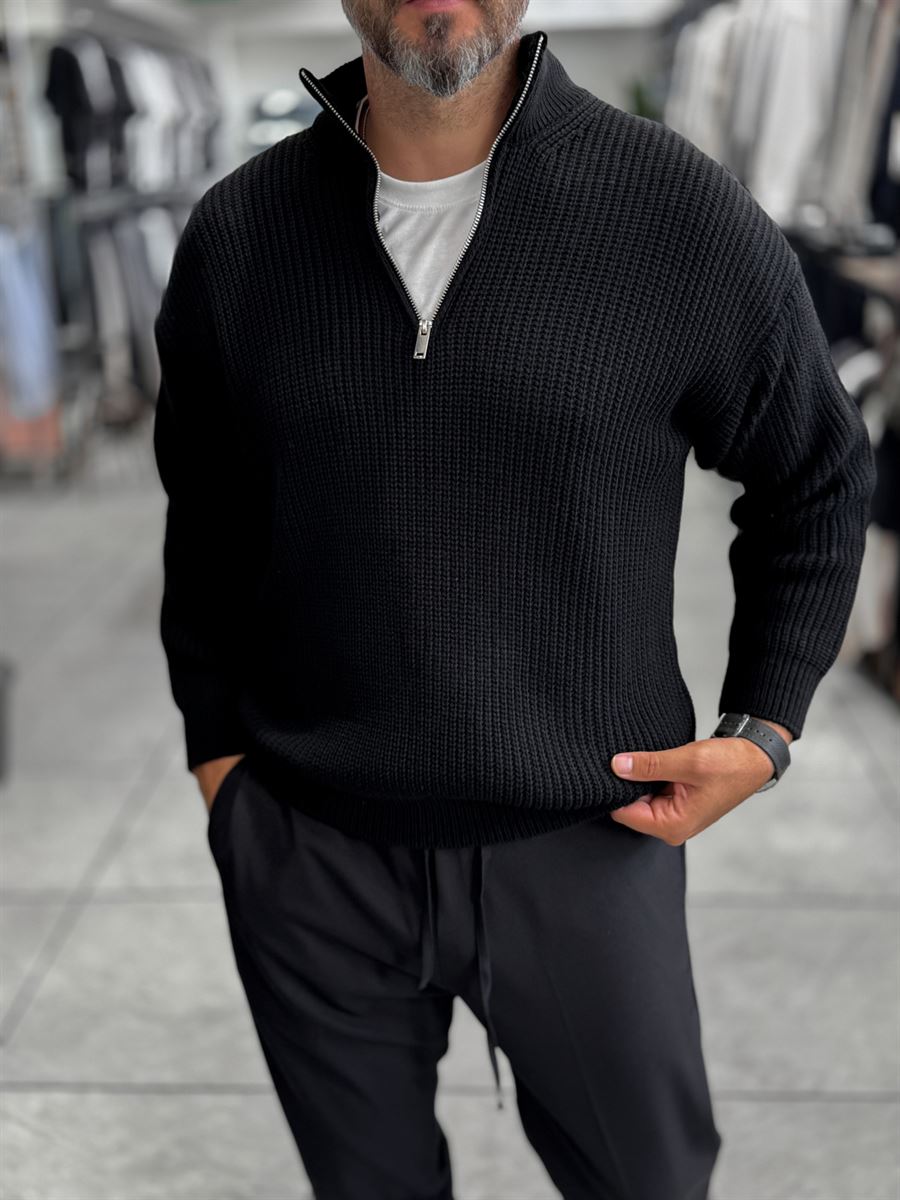 Black Half-Zip Knit Sweatshirt MRK-1902