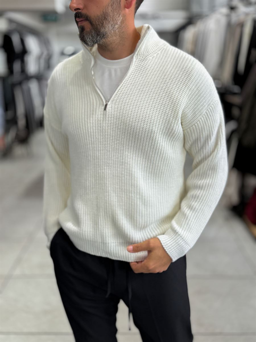 Ecru Half-Zip Knit Sweatshirt MRK-1902