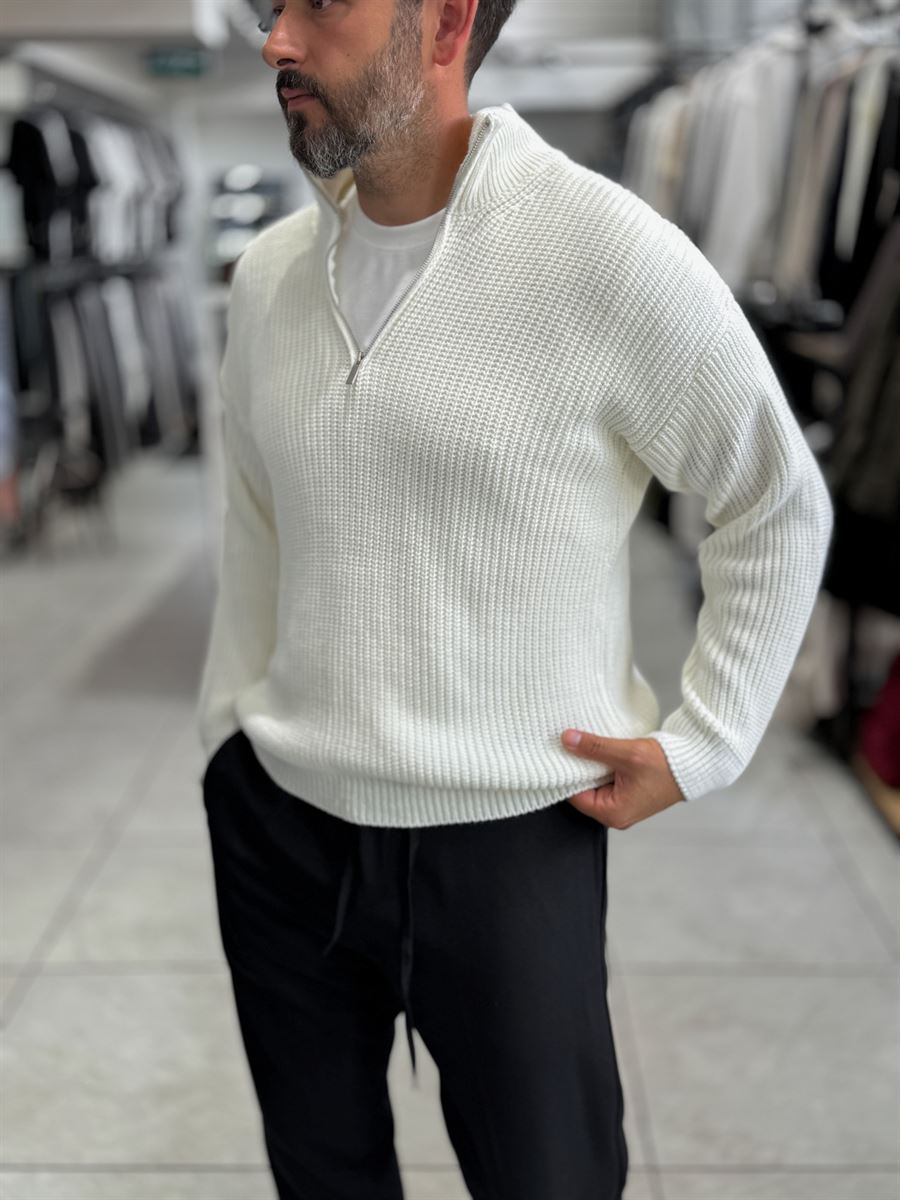 Ecru Half-Zip Knit Sweatshirt MRK-1902