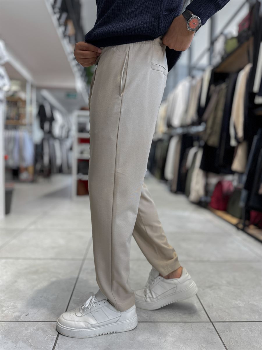 Beige Regular Fit Trousers MRK-2810