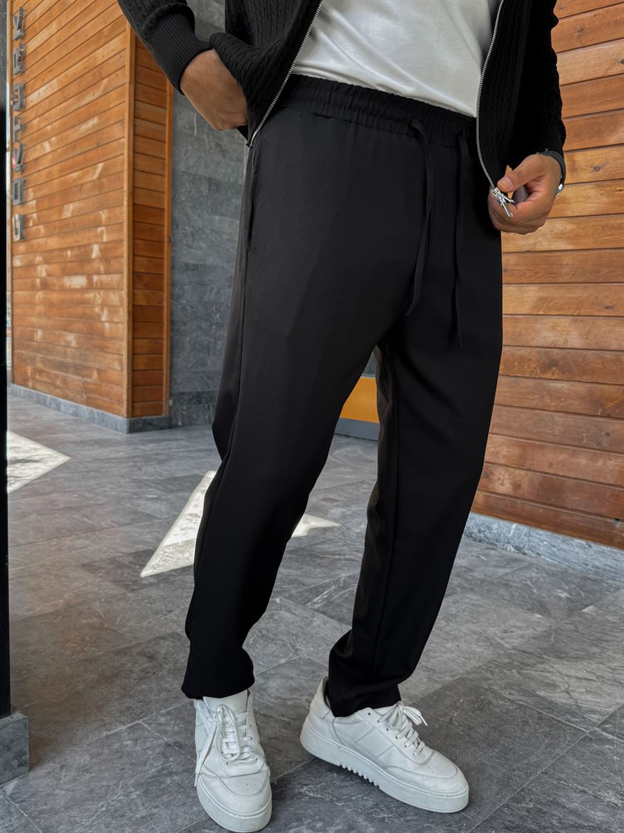Black Regular Fit Trousers MRK-2810