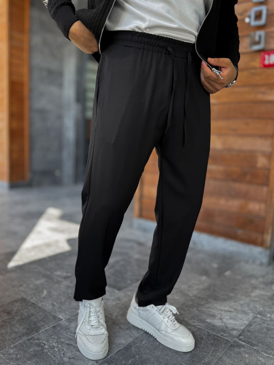 Black Regular Fit Trousers MRK-2810