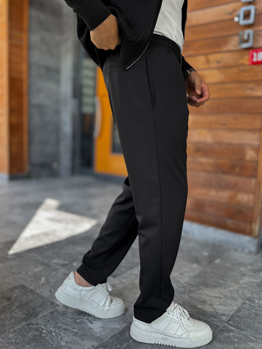 Black Regular Fit Trousers MRK-2810