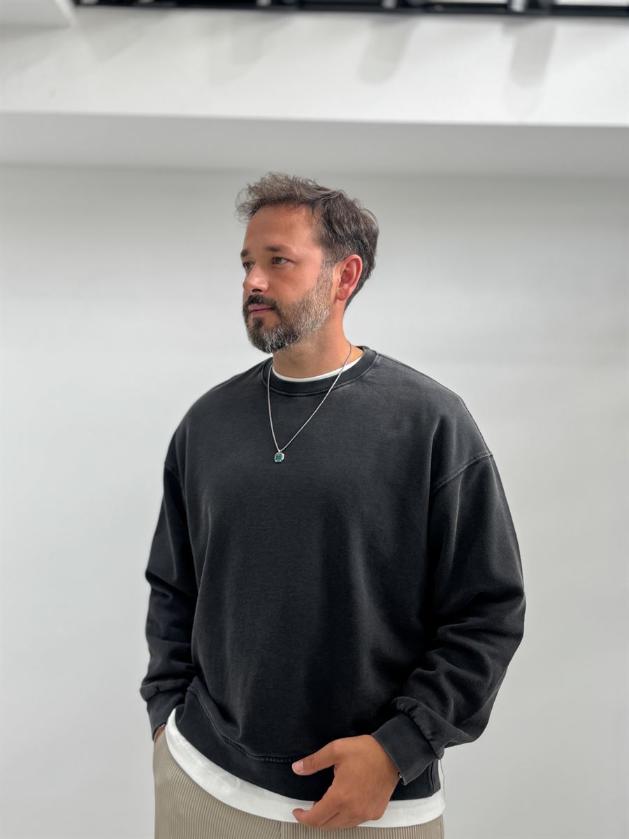Black Basic Washed Oversized Sweatshirt TW-7088