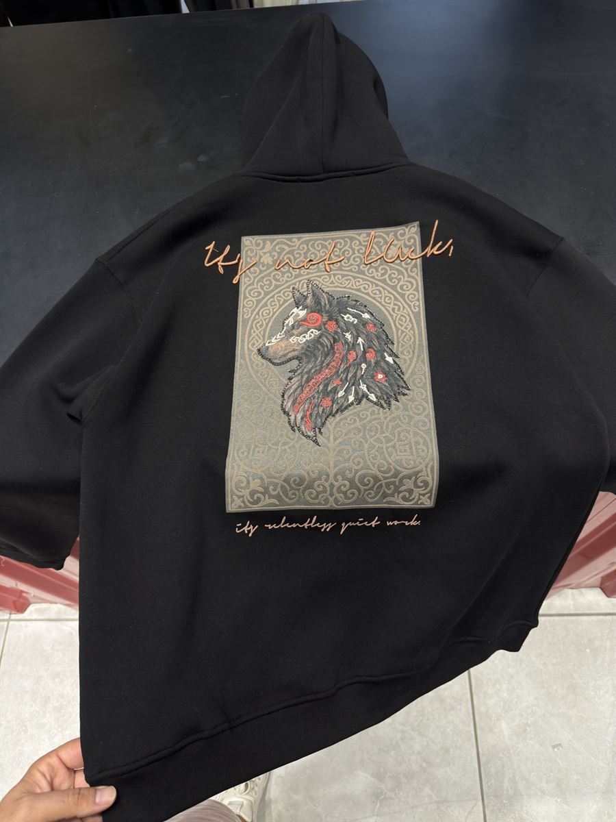 Black Wolf Embroidered Hooded Sweatshirt SW-5208