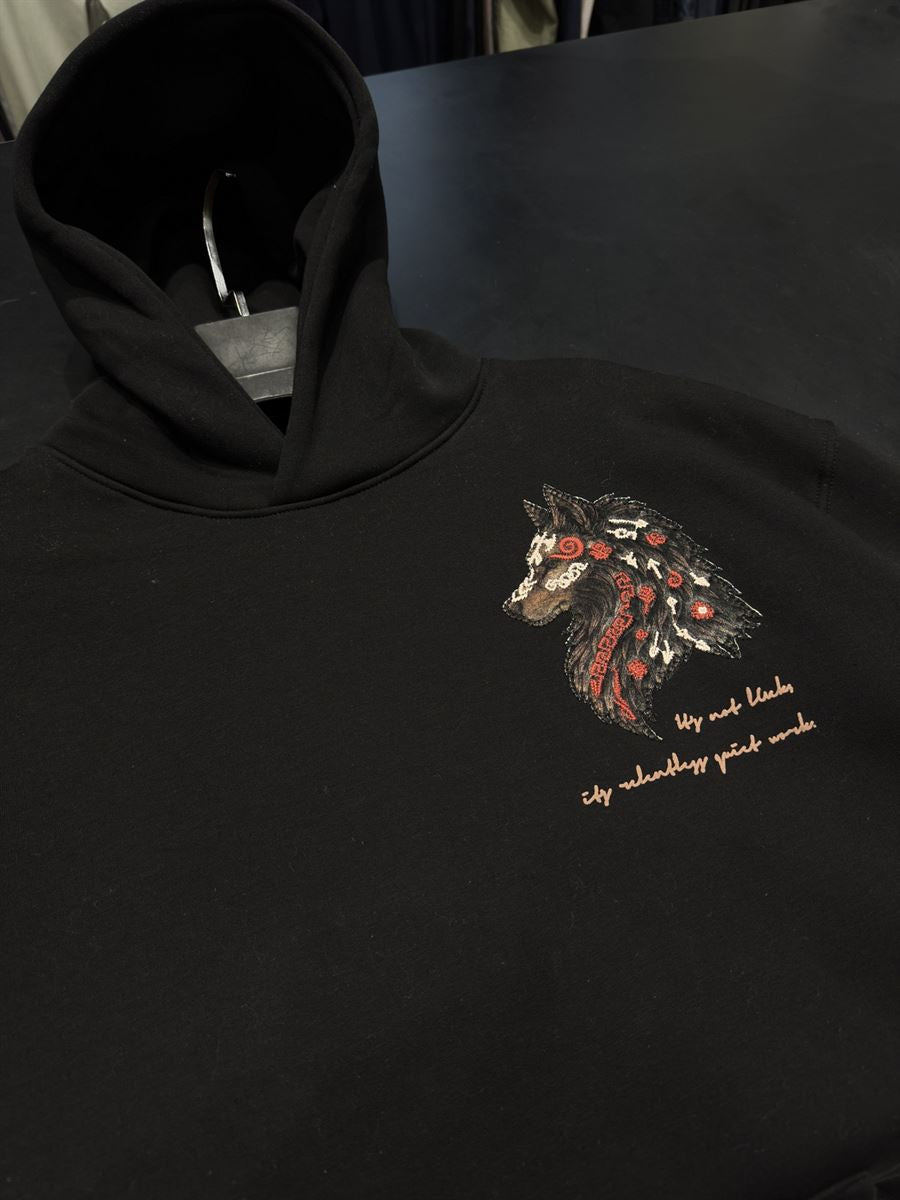 Black Wolf Embroidered Hooded Sweatshirt SW-5208