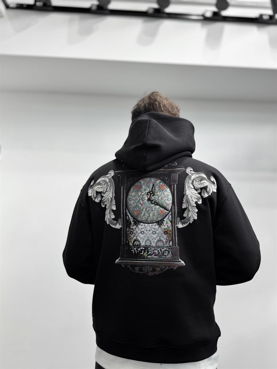 Black Back Motif Watch Hooded Sweatshirt SW-5254