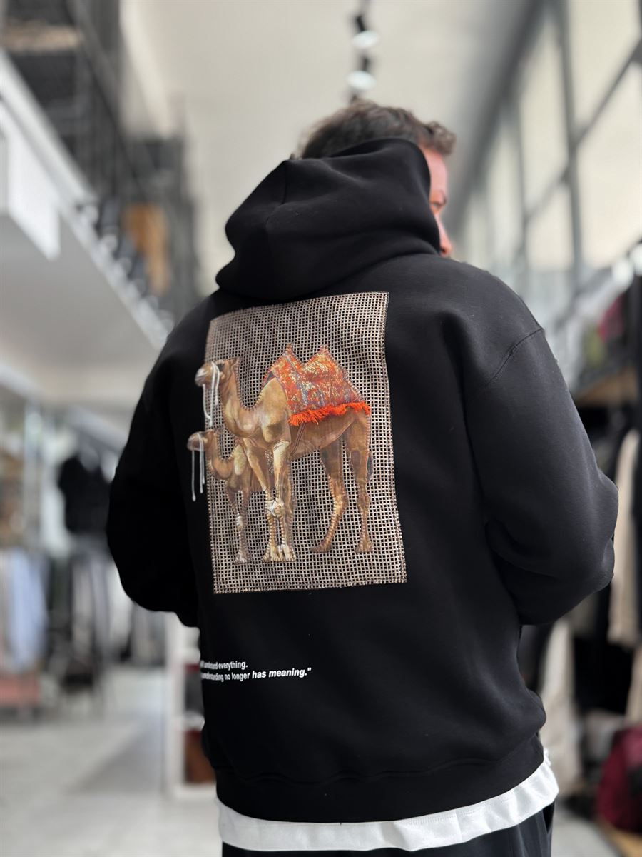 Black Camel Patch Hooded Sweatshirt SW-5254