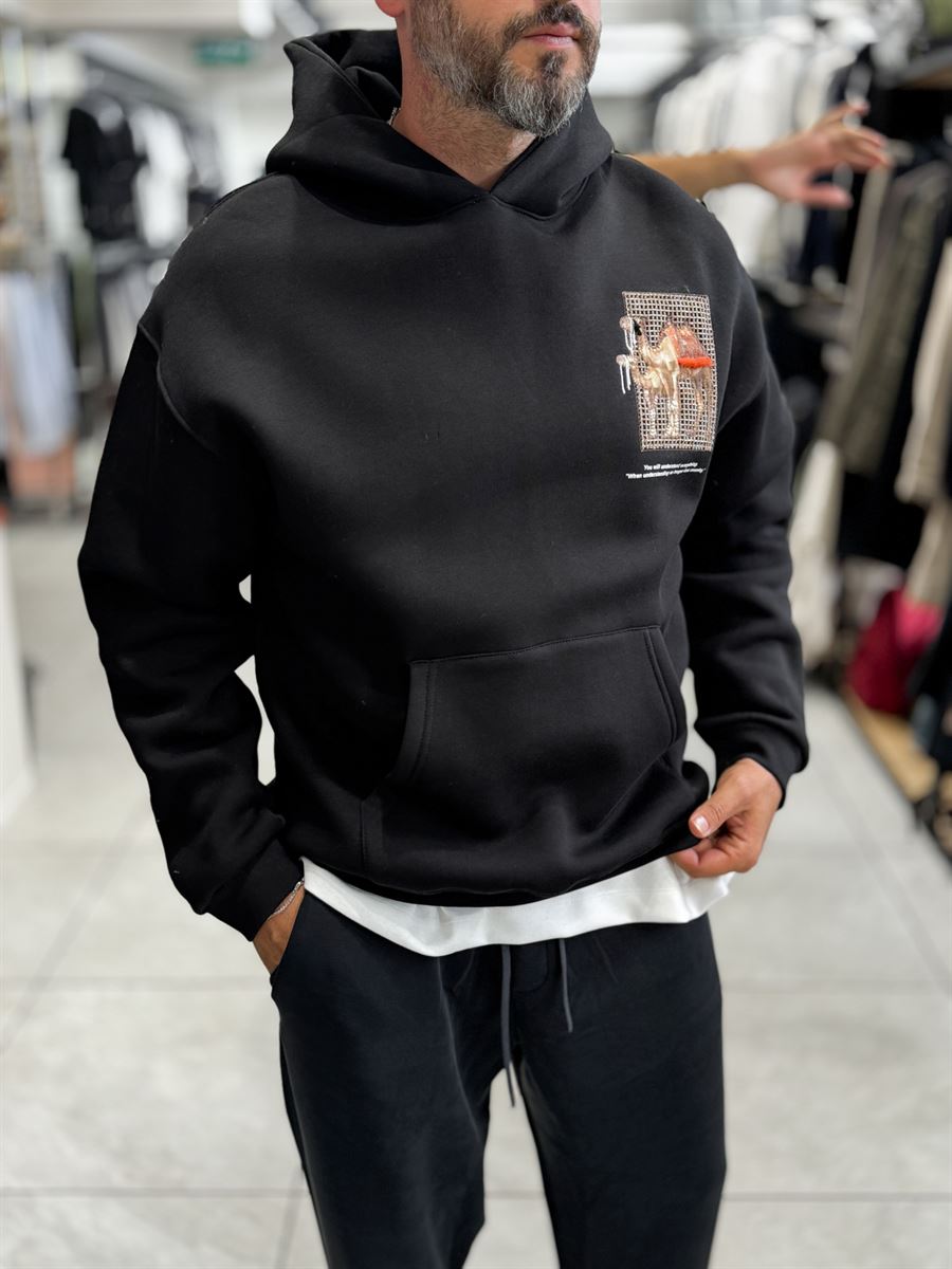 Black Camel Patch Hooded Sweatshirt SW-5254