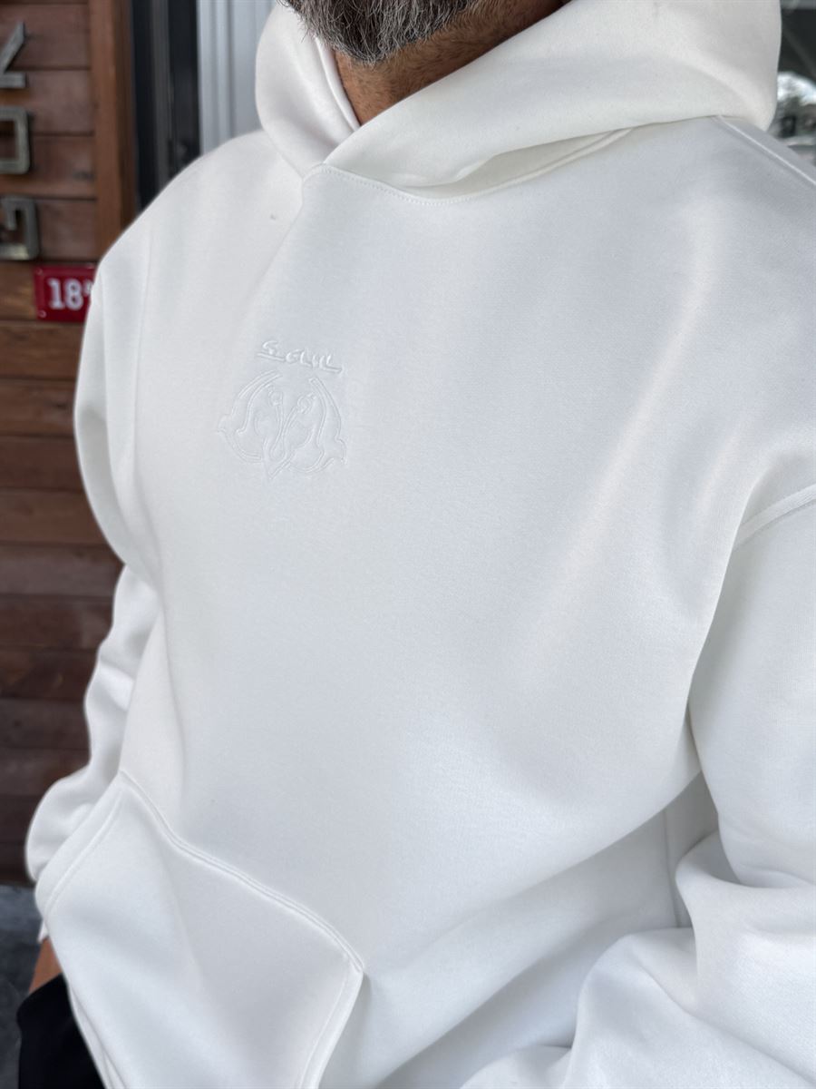 White Carpet Patch Hooded Sweatshirt SW-5272