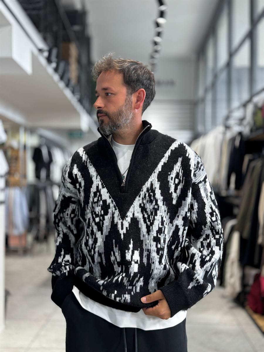 Black Half-Zip Patterned Sweater SW-6001