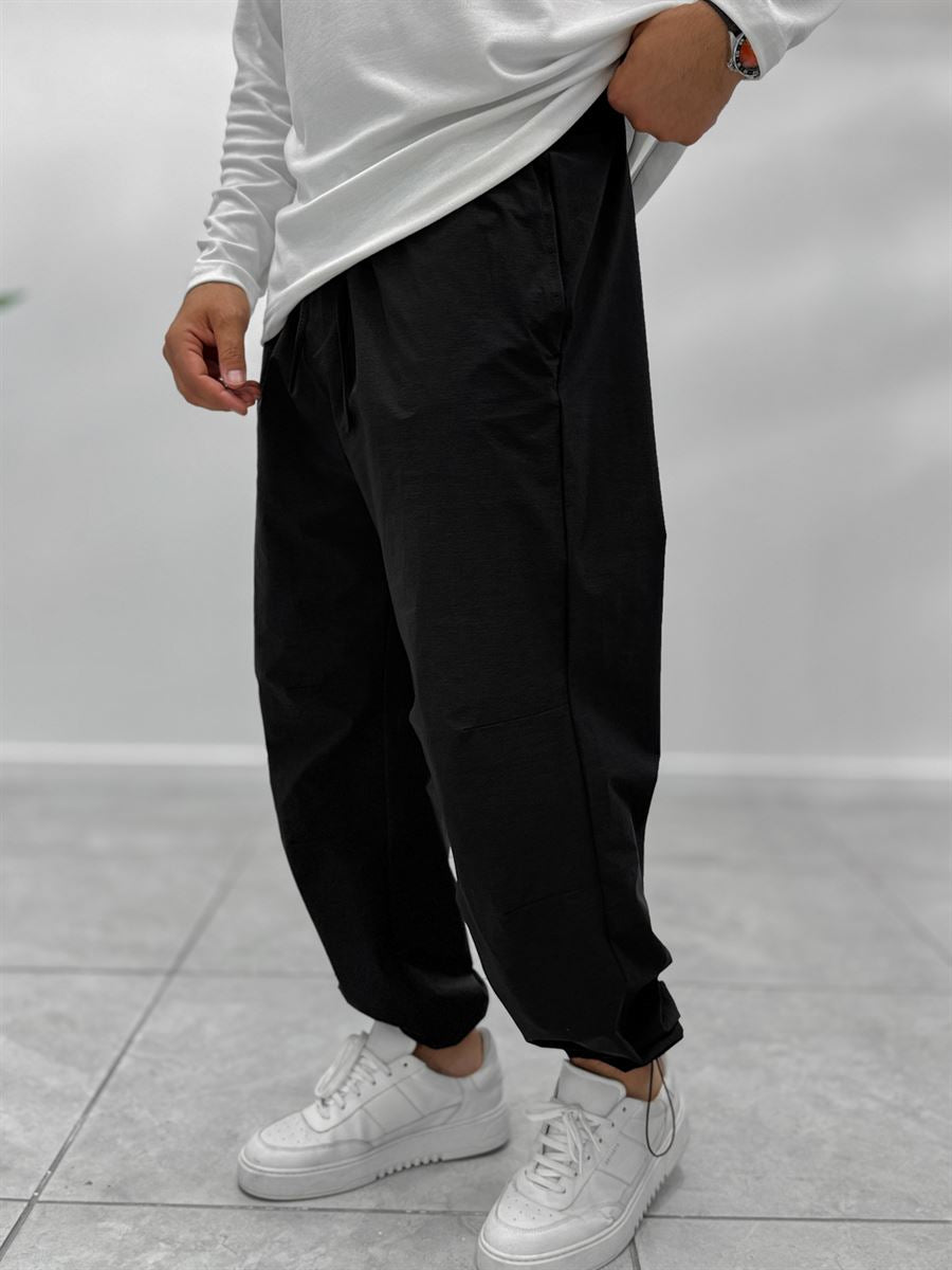 Black Hem Stopper Parachute Trousers WE-5123